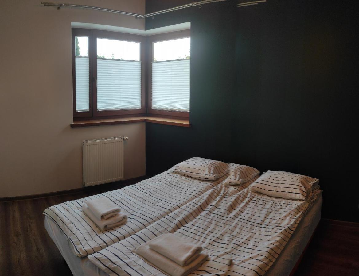 Visit Apartment *